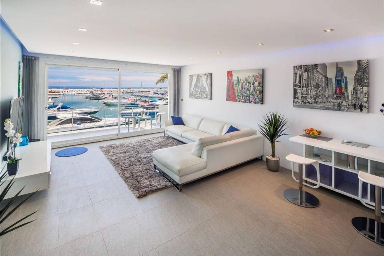 Modern Frontline Puerto Banus M2 Apartment Marbella